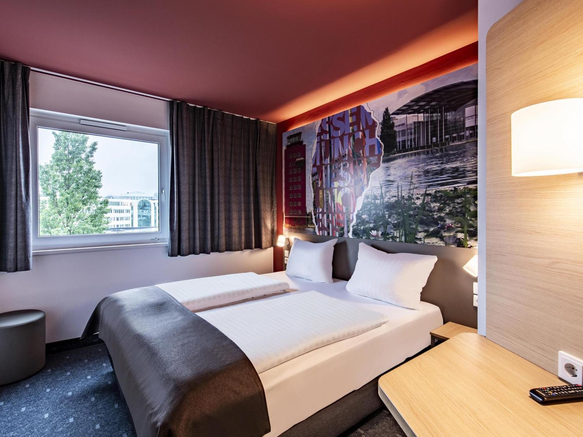 B&B Hotel Muenchen-Messe Ашхайм Экстерьер фото