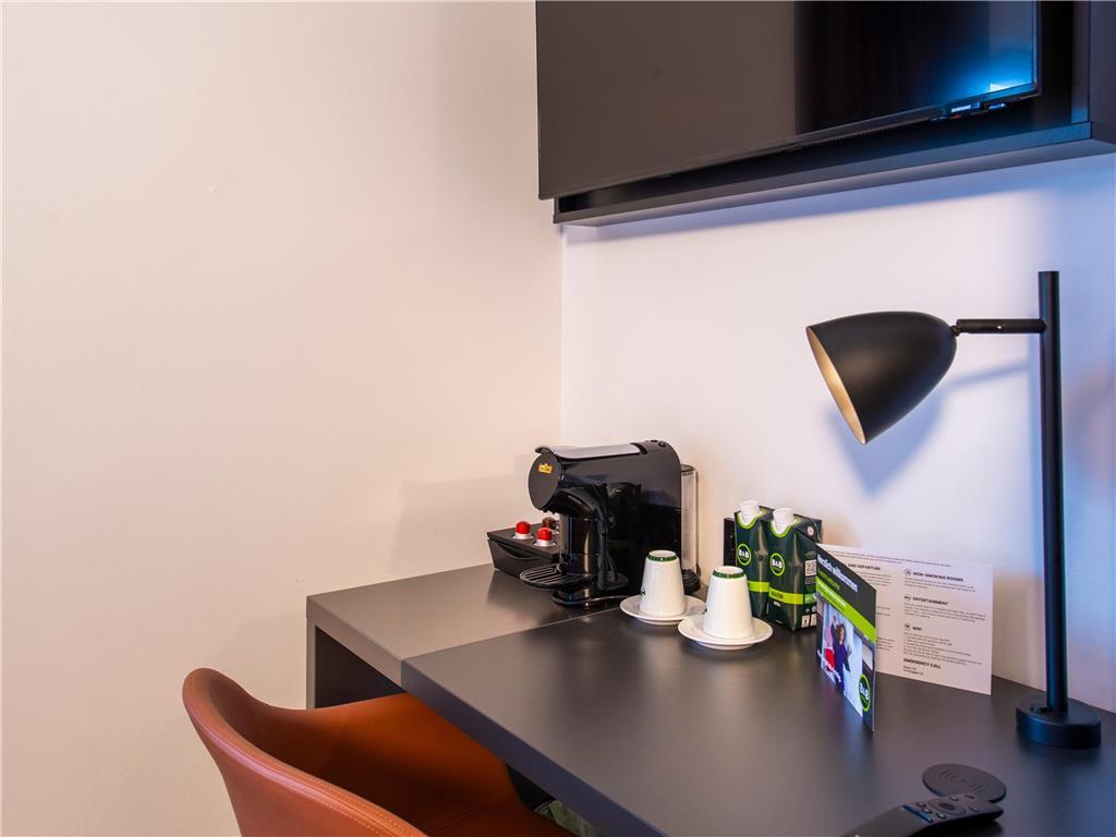 B&B Hotel Muenchen-Messe Ашхайм Номер фото